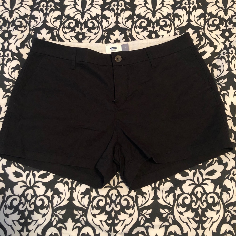 Black old navy polo shorts never worn